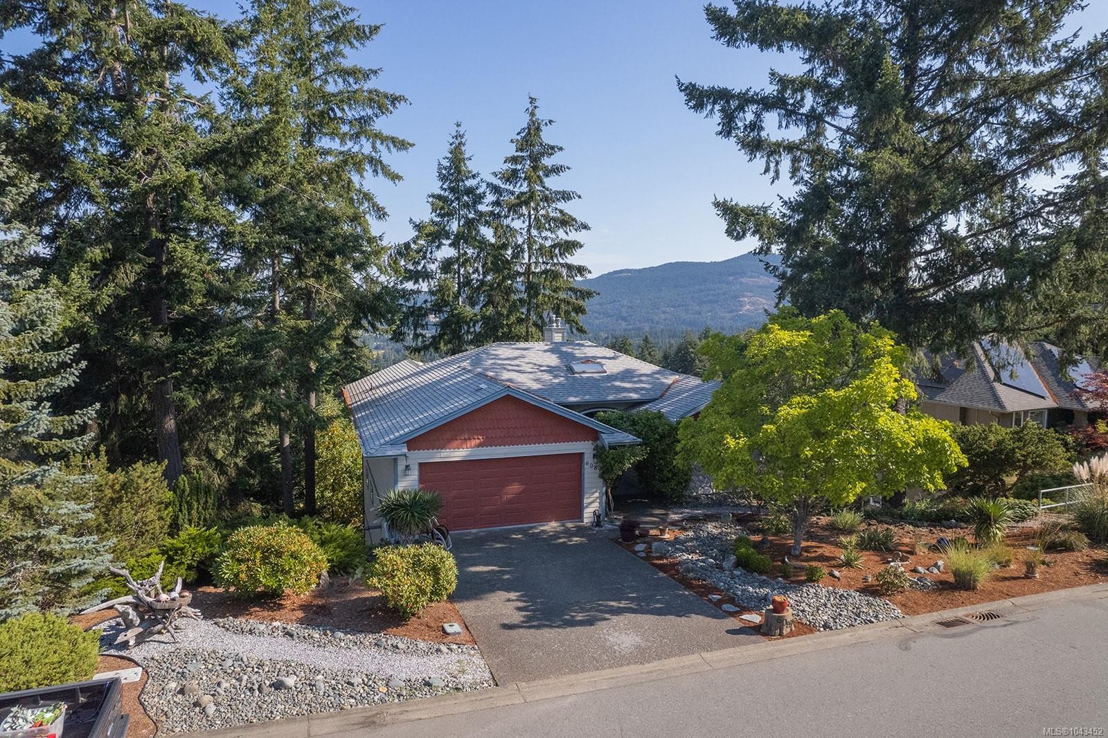 6089 Chippewa Rd, Duncan, BC