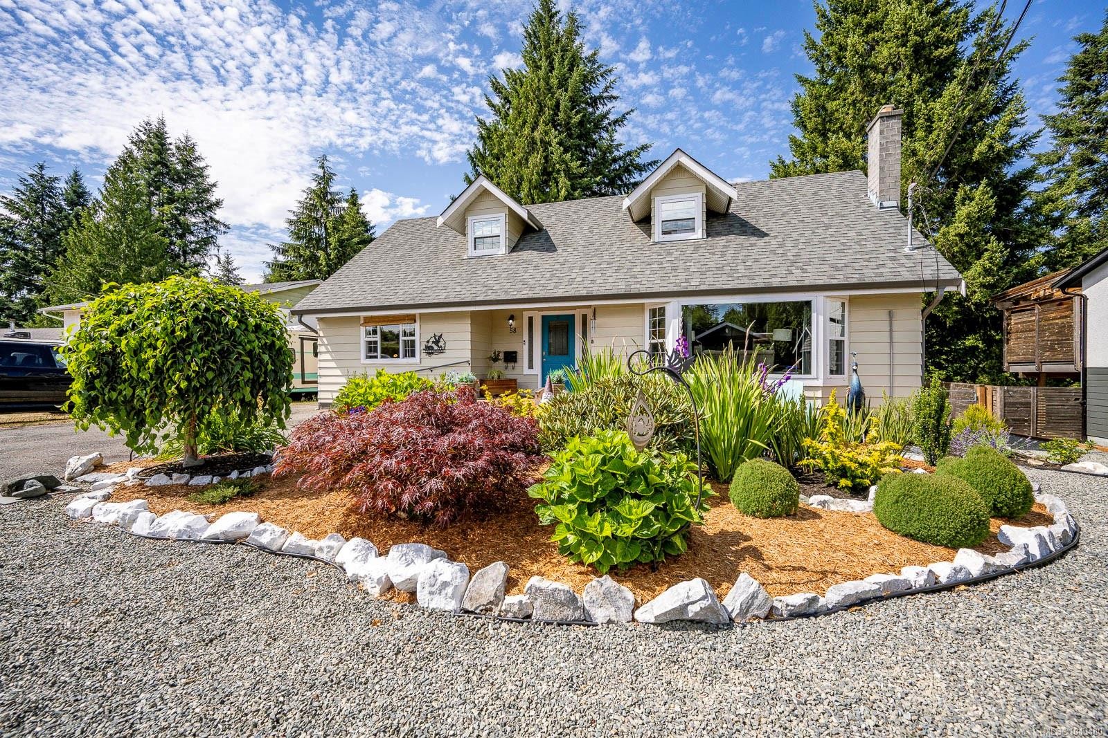 58 Mitchell Rd, Courtenay, BC