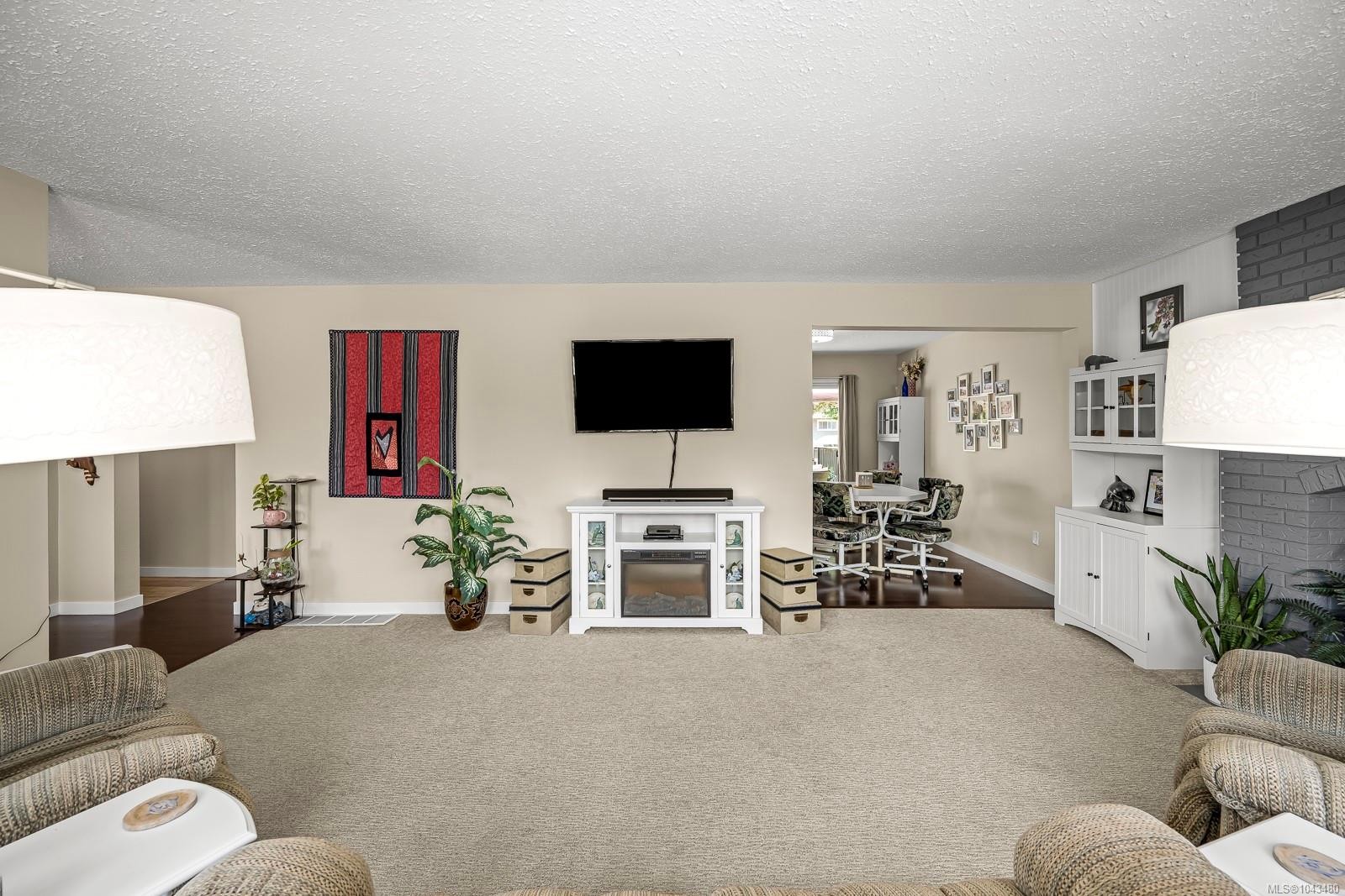 58 Mitchell Rd, Courtenay, BC