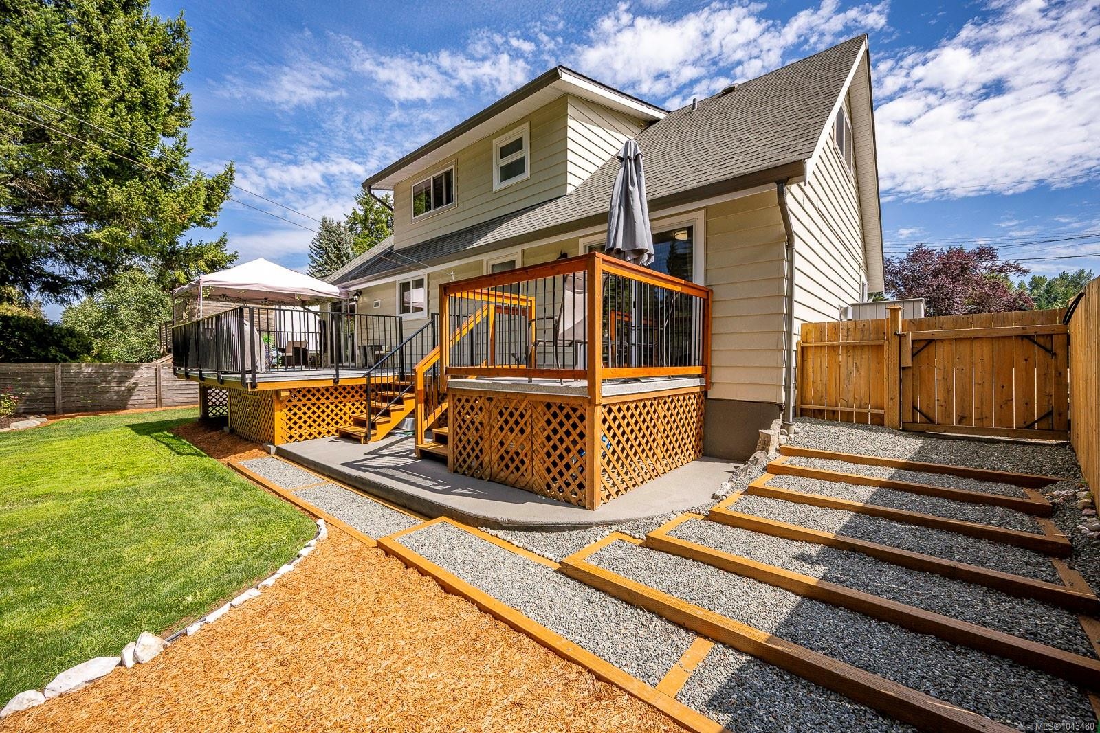 58 Mitchell Rd, Courtenay, BC