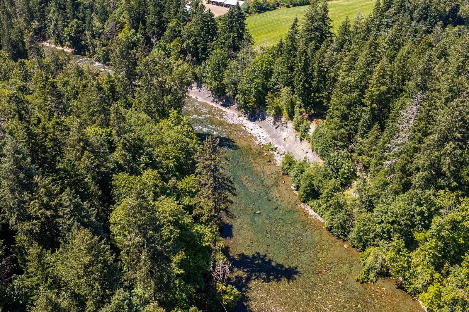 58 Mitchell Rd, Courtenay, BC