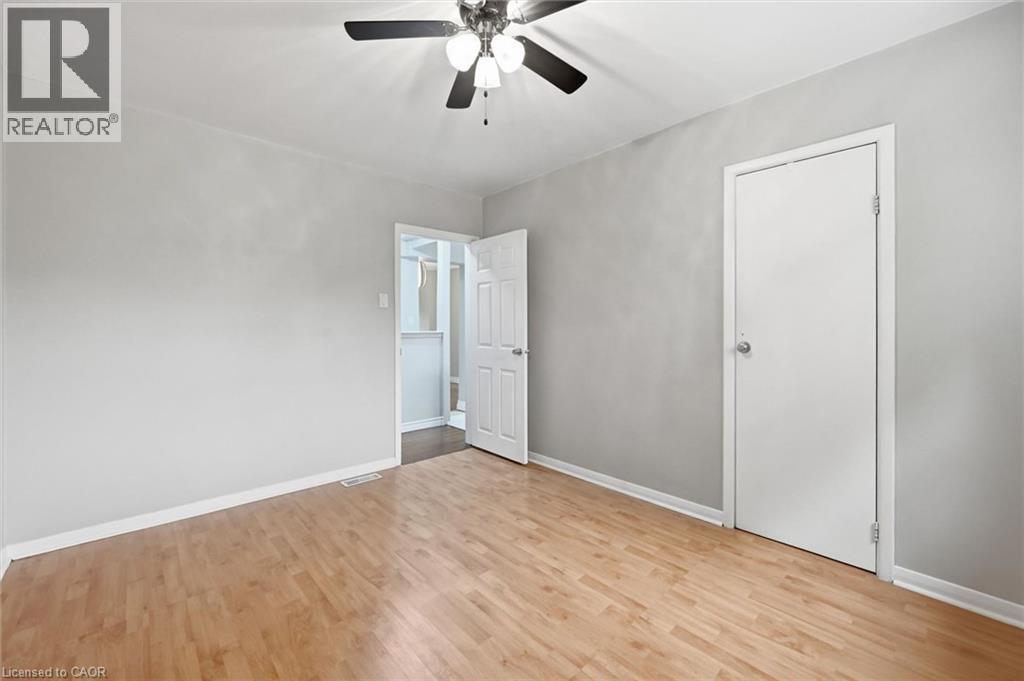 196 Ray Street N, Hamilton, ON - Indoor Photo Showing Other Room