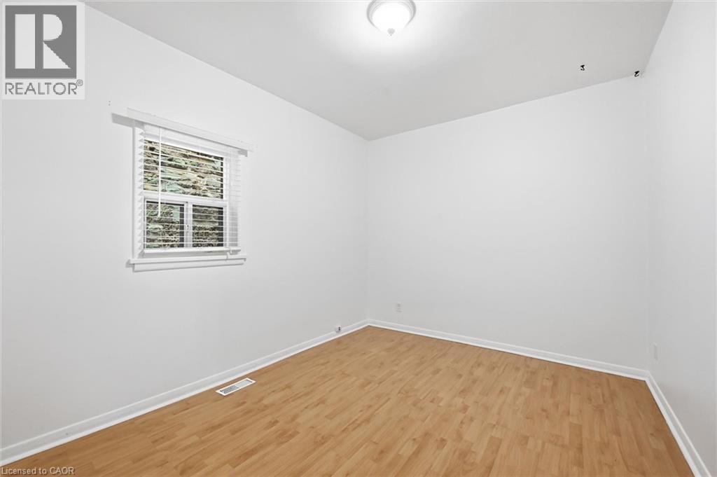 196 Ray Street N, Hamilton, ON - Indoor Photo Showing Other Room