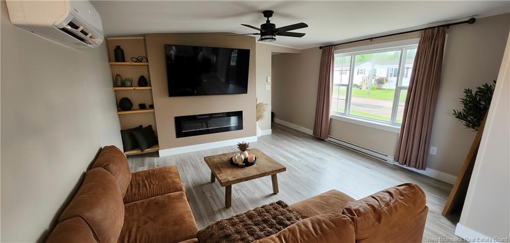 11 Florida, Dieppe, NB