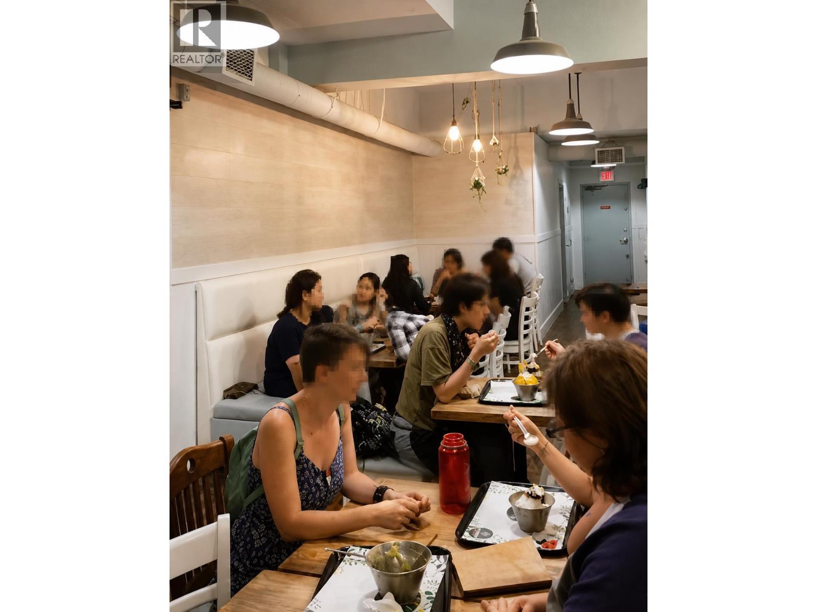 3010 Cambie Street, Vancouver, BC