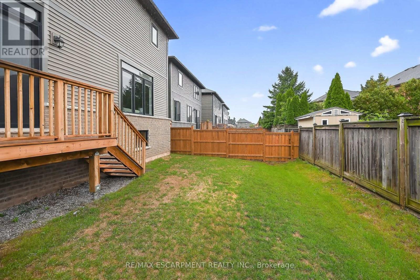67 Starfire Crescent, Hamilton, ON - Outdoor With Deck Patio Veranda