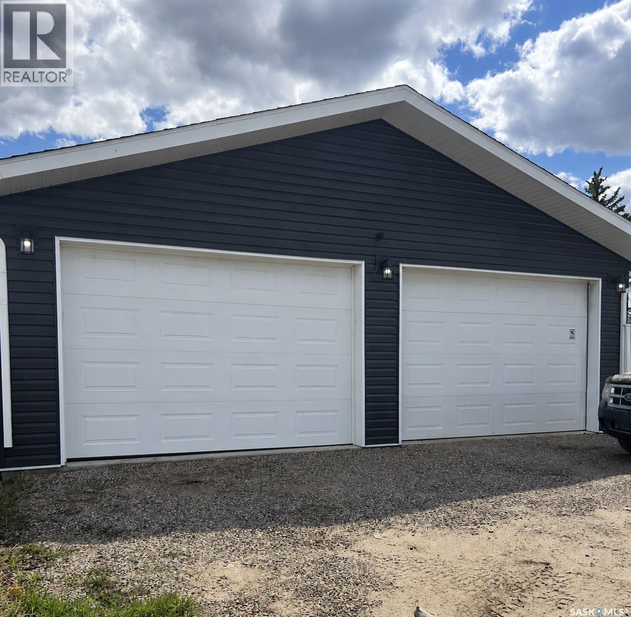204 Railway Avenue W, Shellbrook, SK - Outdoor With Exterior