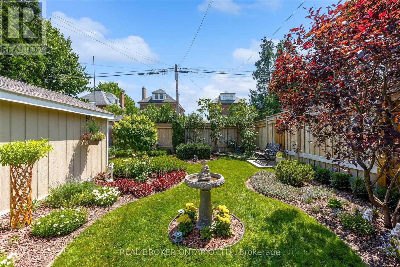 99 Tuxedo Avenue S, Hamilton, ON - Outdoor