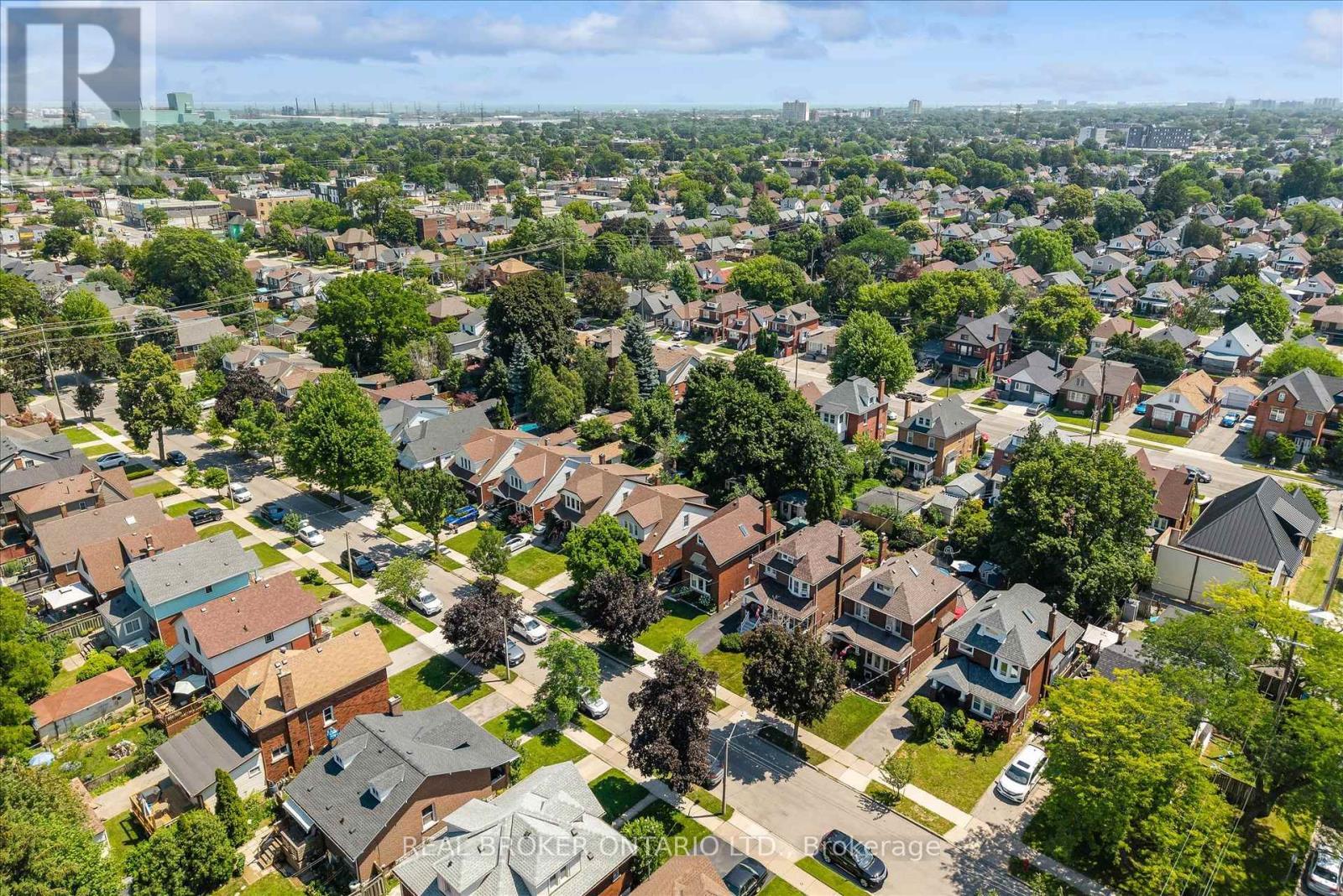 99 Tuxedo Avenue S, Hamilton, ON - Outdoor With View