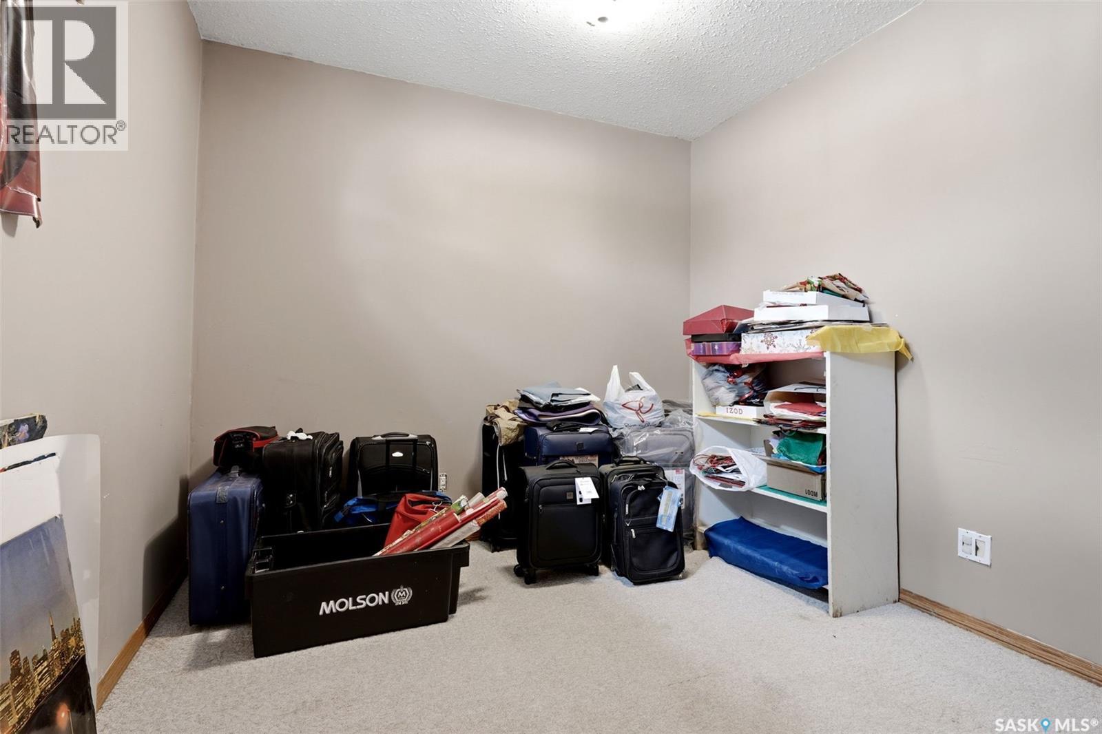 2135 Potts Crescent E, Regina, SK - Indoor Photo Showing Other Room