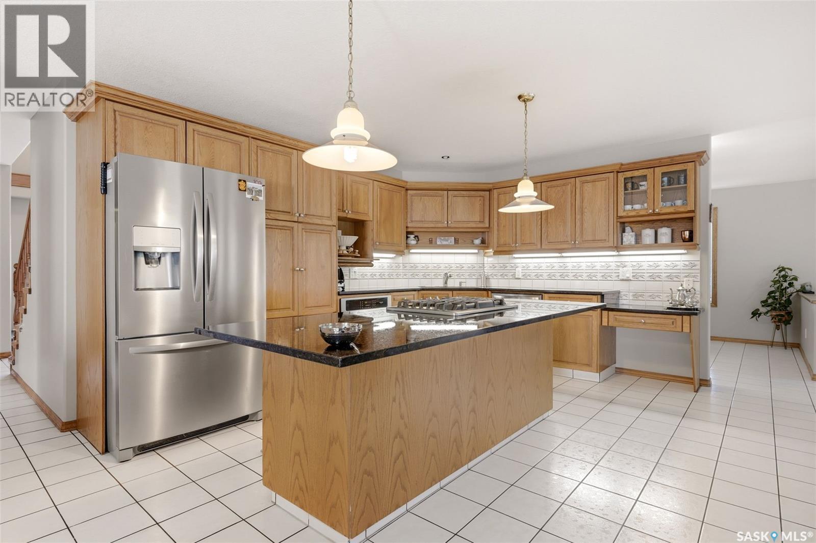 2135 Potts Crescent E, Regina, SK - Indoor Photo Showing Kitchen