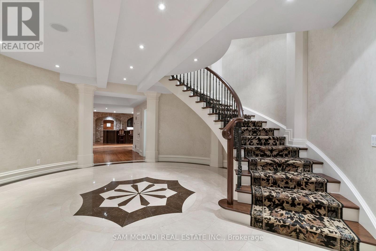 1343 Blythe Road, Mississauga, ON - Indoor Photo Showing Other Room