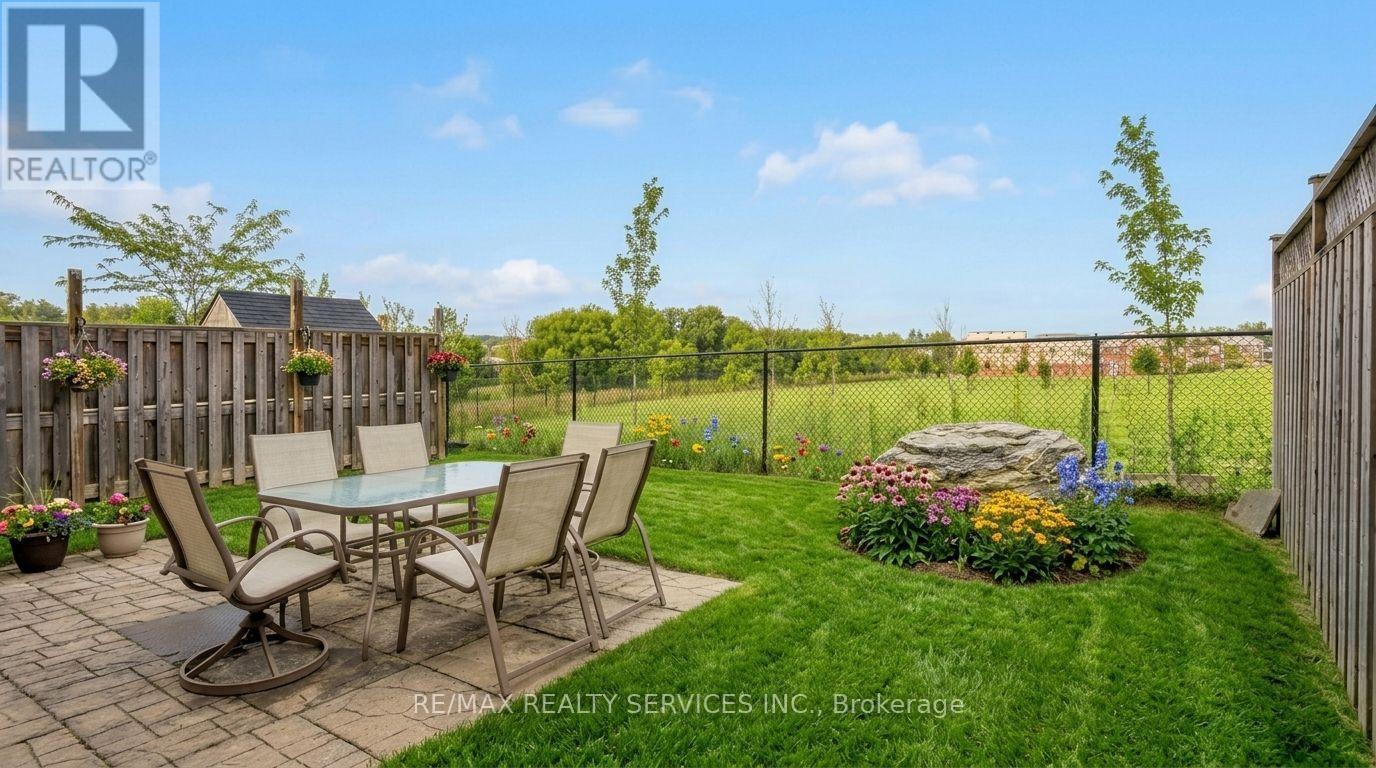 48 Fletcher Circle, Cambridge, ON - Outdoor
