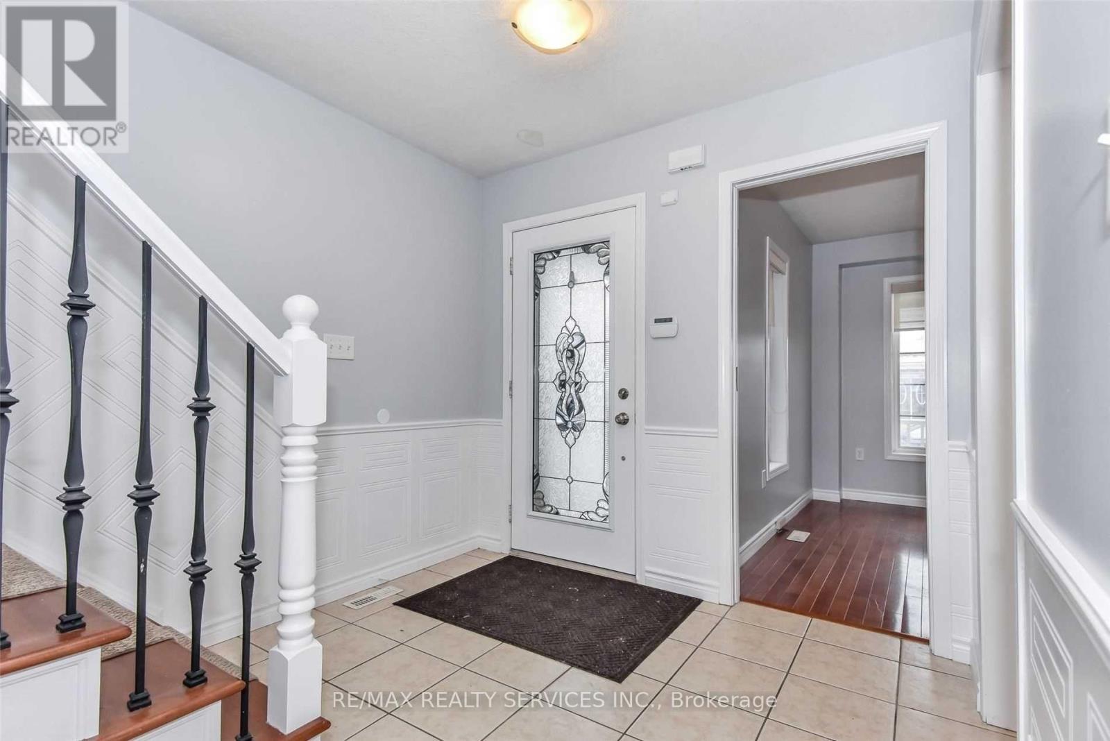 48 Fletcher Circle, Cambridge, ON - Indoor Photo Showing Other Room