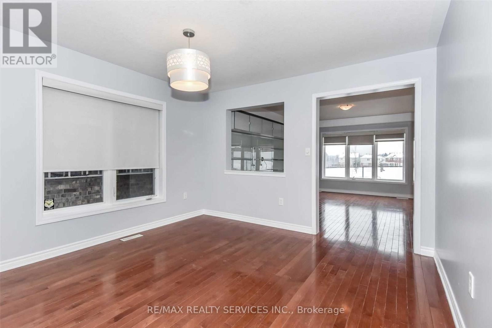 48 Fletcher Circle, Cambridge, ON - Indoor Photo Showing Other Room