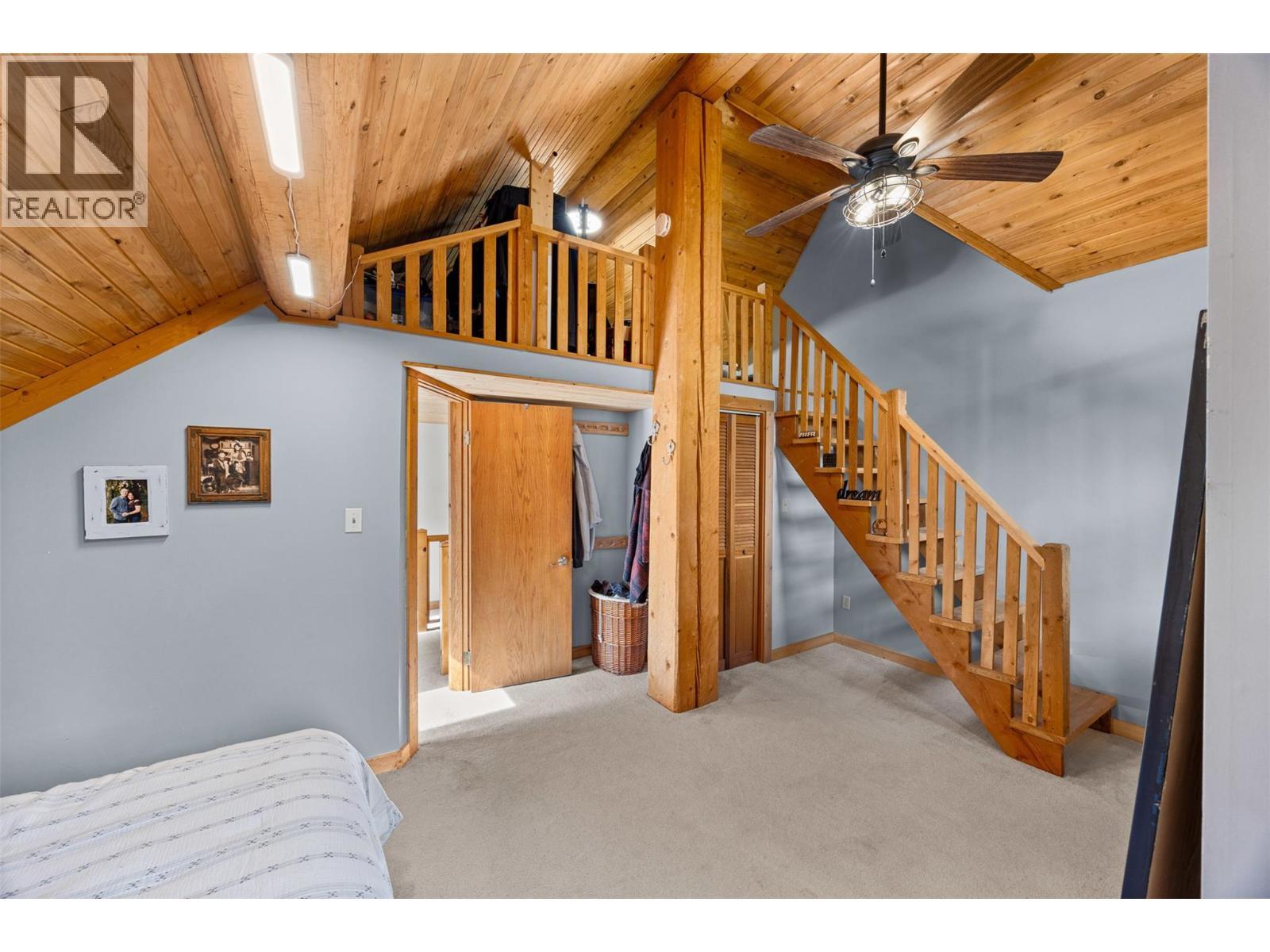 10737 Highway 33 E, Kelowna, BC - Indoor Photo Showing Other Room