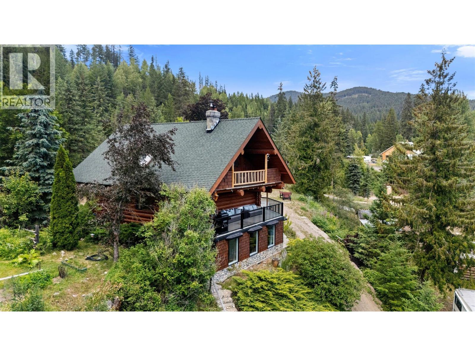 10737 Highway 33 E, Kelowna, BC - Outdoor With Balcony