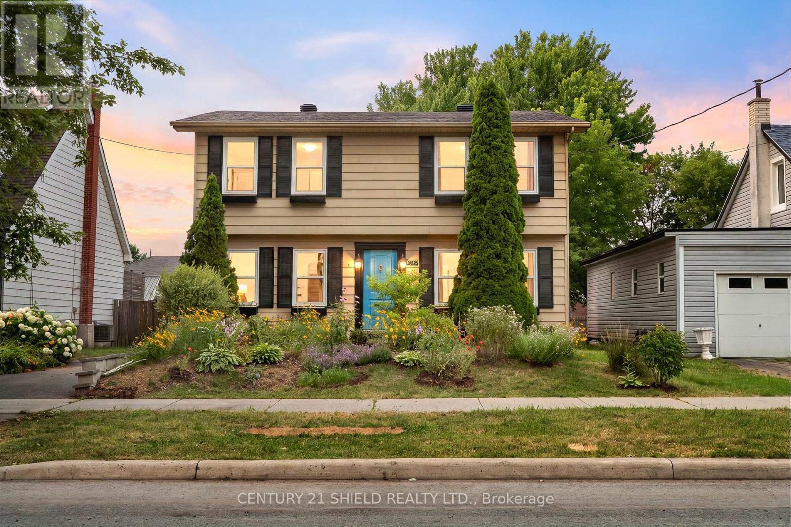 1019 Osborne Avenue, Cornwall, ON - Outdoor With Facade