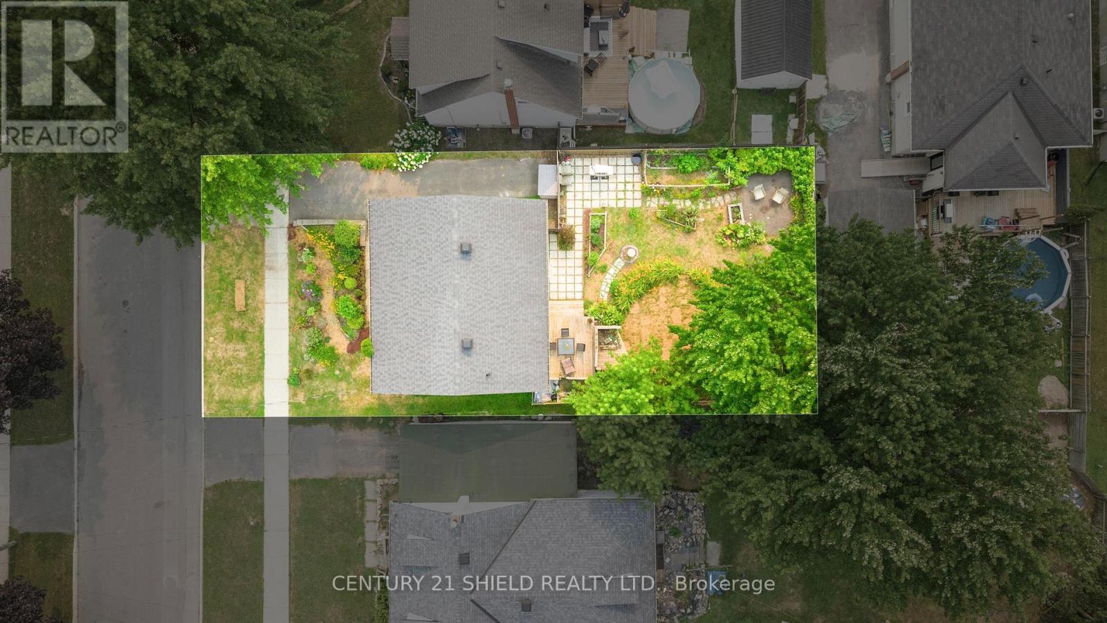 1019 Osborne Avenue, Cornwall, ON -