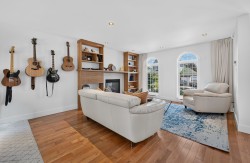 Salon - 