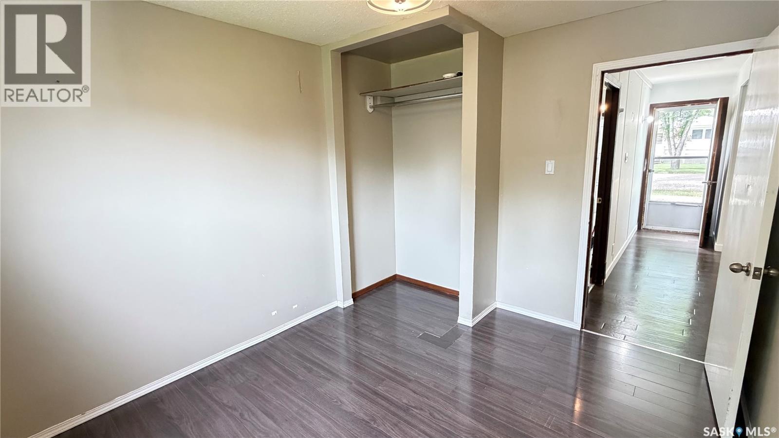 320 Aspen Street, Maple Creek, SK - Indoor Photo Showing Other Room