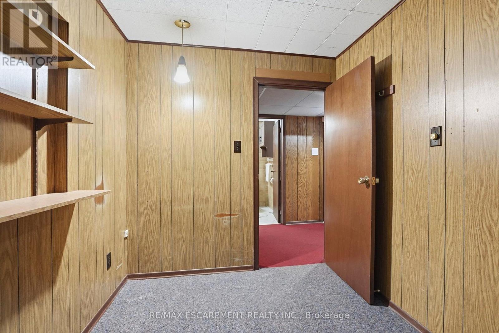 104 Dallas Avenue, Hamilton, ON - Indoor Photo Showing Other Room