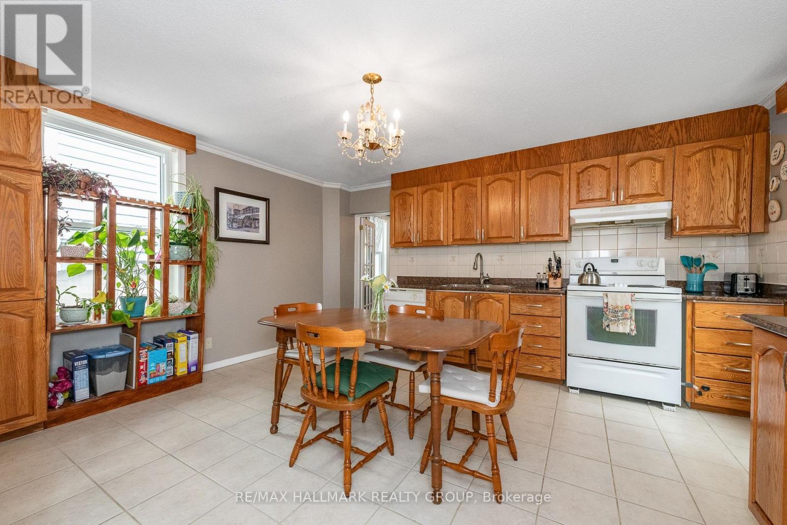 53 Louisa Street, Ottawa, ON - Indoor Photo Showing Other Room
