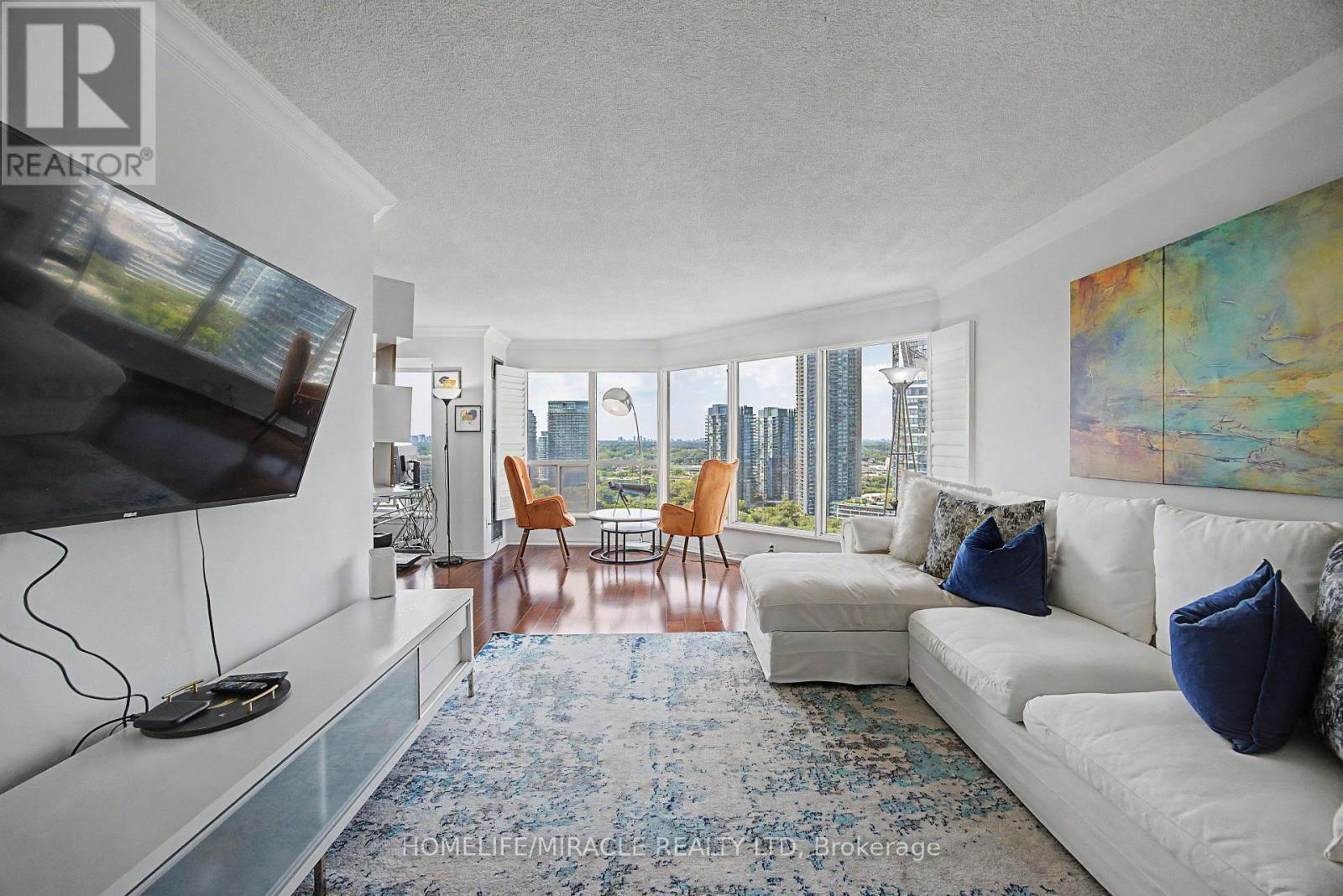 2603 - 2269 Lakeshore Boulevard W, Toronto, ON - Indoor Photo Showing Living Room
