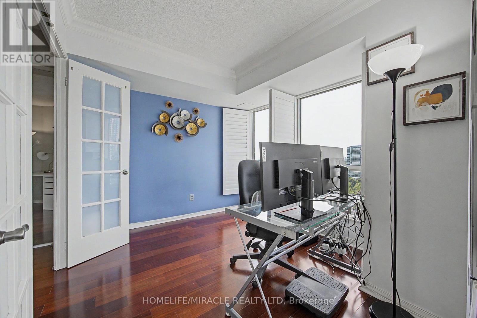 2603 - 2269 Lakeshore Boulevard W, Toronto, ON - Indoor Photo Showing Office