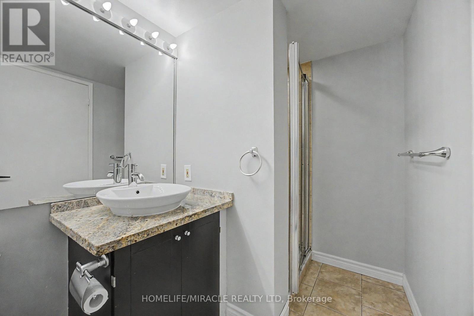 2603 - 2269 Lakeshore Boulevard W, Toronto, ON - Indoor Photo Showing Bathroom