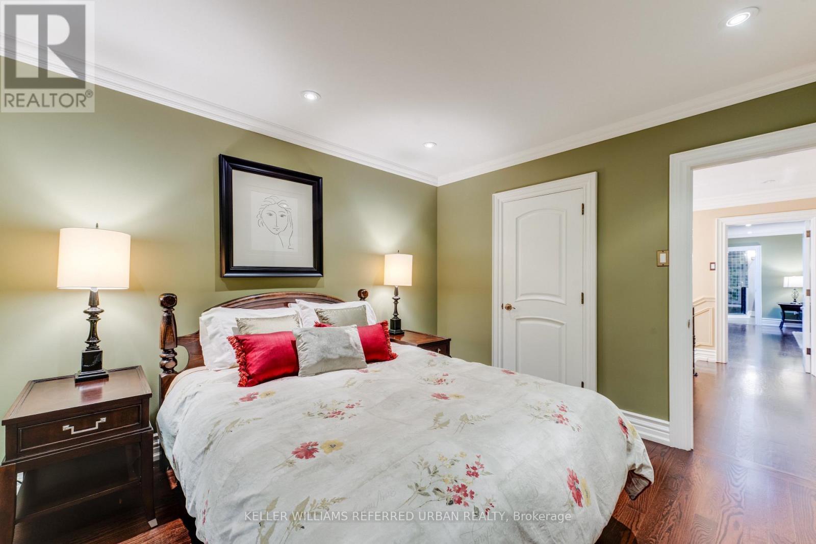 11 Country Club Drive, Toronto, ON - Indoor Photo Showing Bedroom