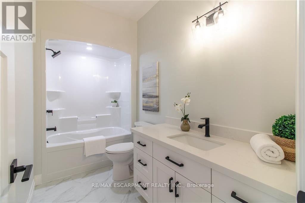 to-be-buit -Josie Model (for illustration only) - 96 Craddock Boulevard, Haldimand, ON - Indoor Photo Showing Bathroom
