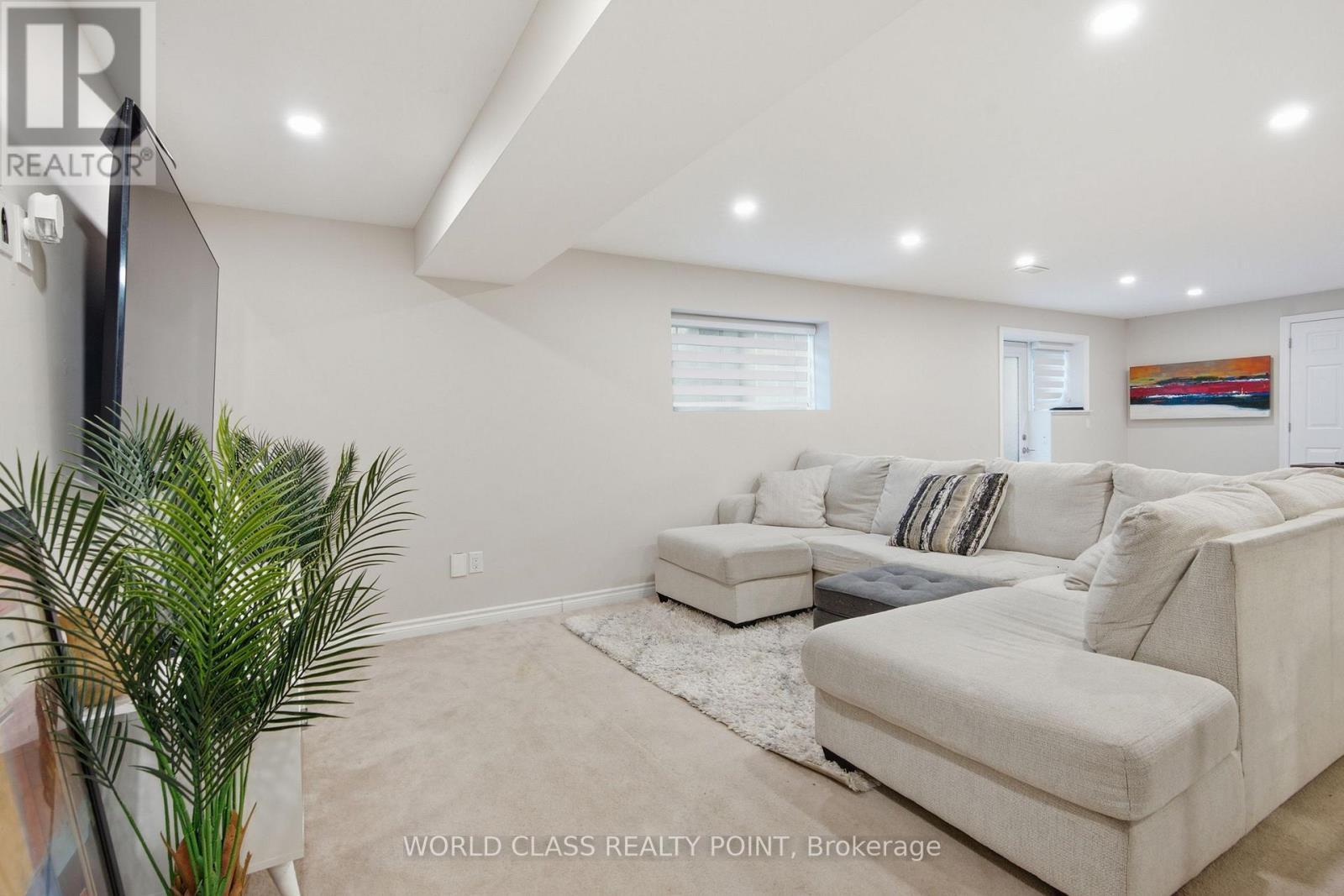 436 Cusick Circle, Milton, ON - Indoor Photo Showing Basement