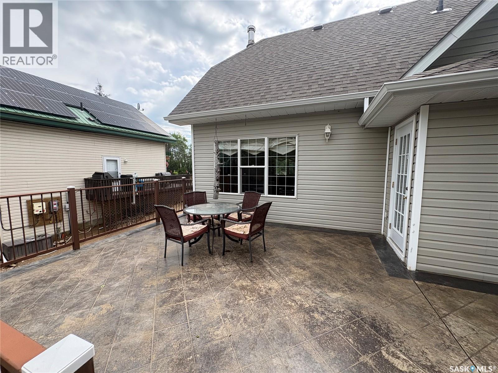 Joanette Dr Cabin, Leask Rm No. 464, SK - Outdoor With Deck Patio Veranda With Exterior
