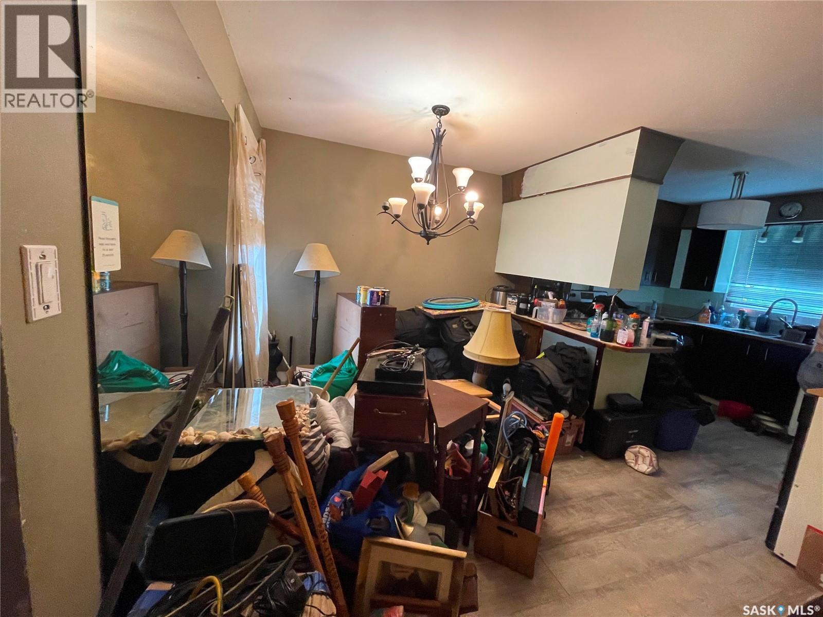 330 Acadia Drive, Saskatoon, SK - Indoor