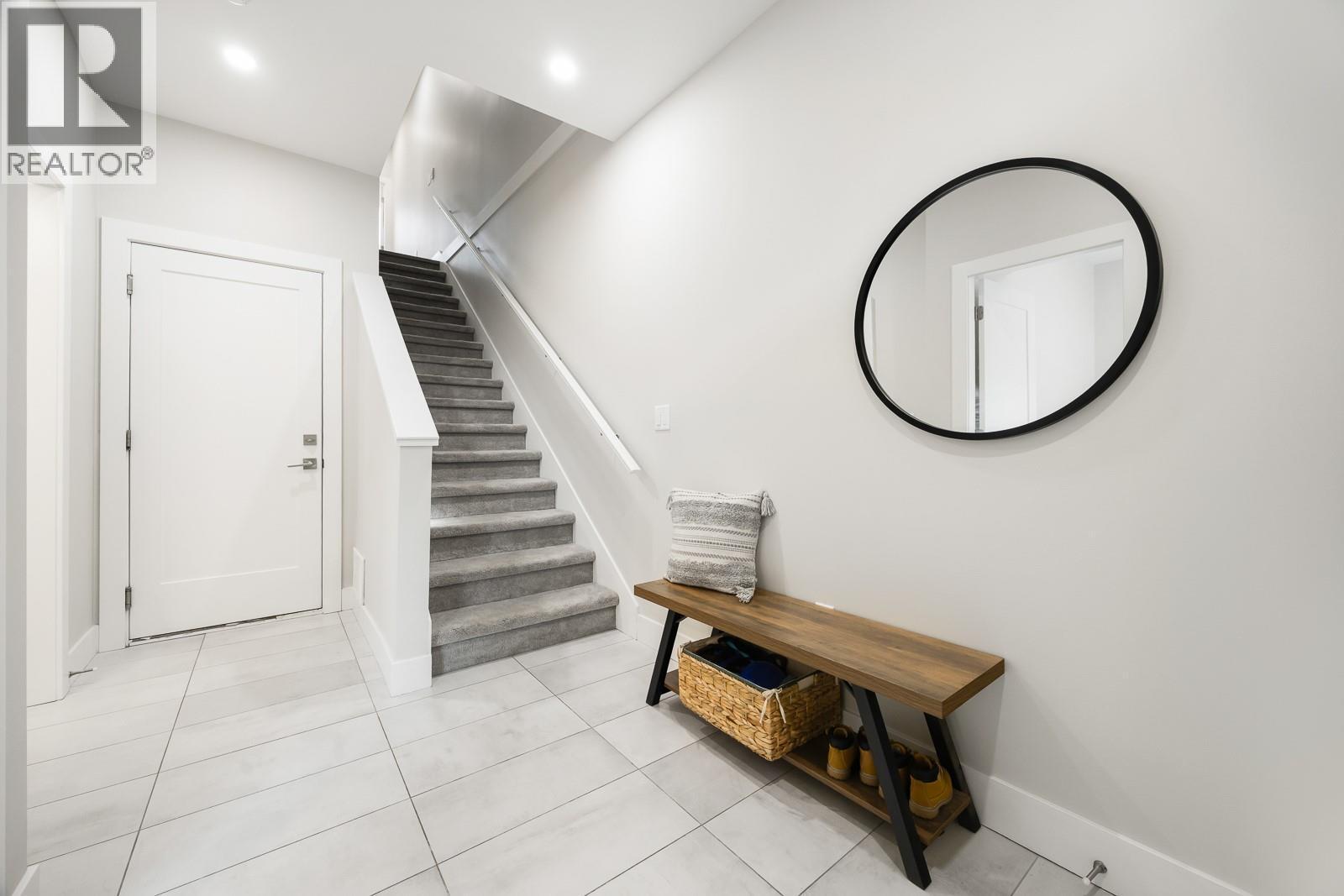 1146 Black Mountain Drive, Kelowna, BC - Indoor Photo Showing Other Room