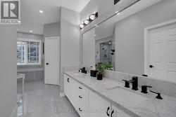 5 Piece Renovated Ensuite - 