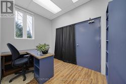 Reception Area - 