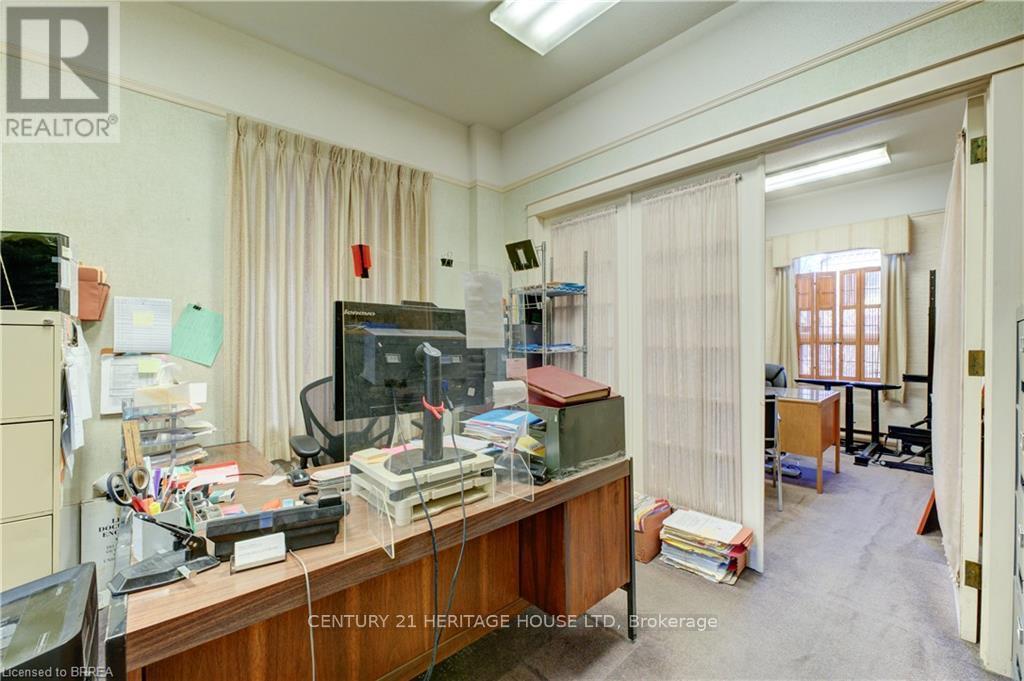 75 Chatham Street, Brant, ON