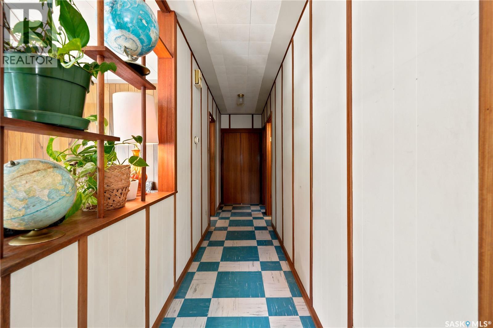 1632 9Th Avenue N, Saskatoon, SK - Indoor Photo Showing Other Room