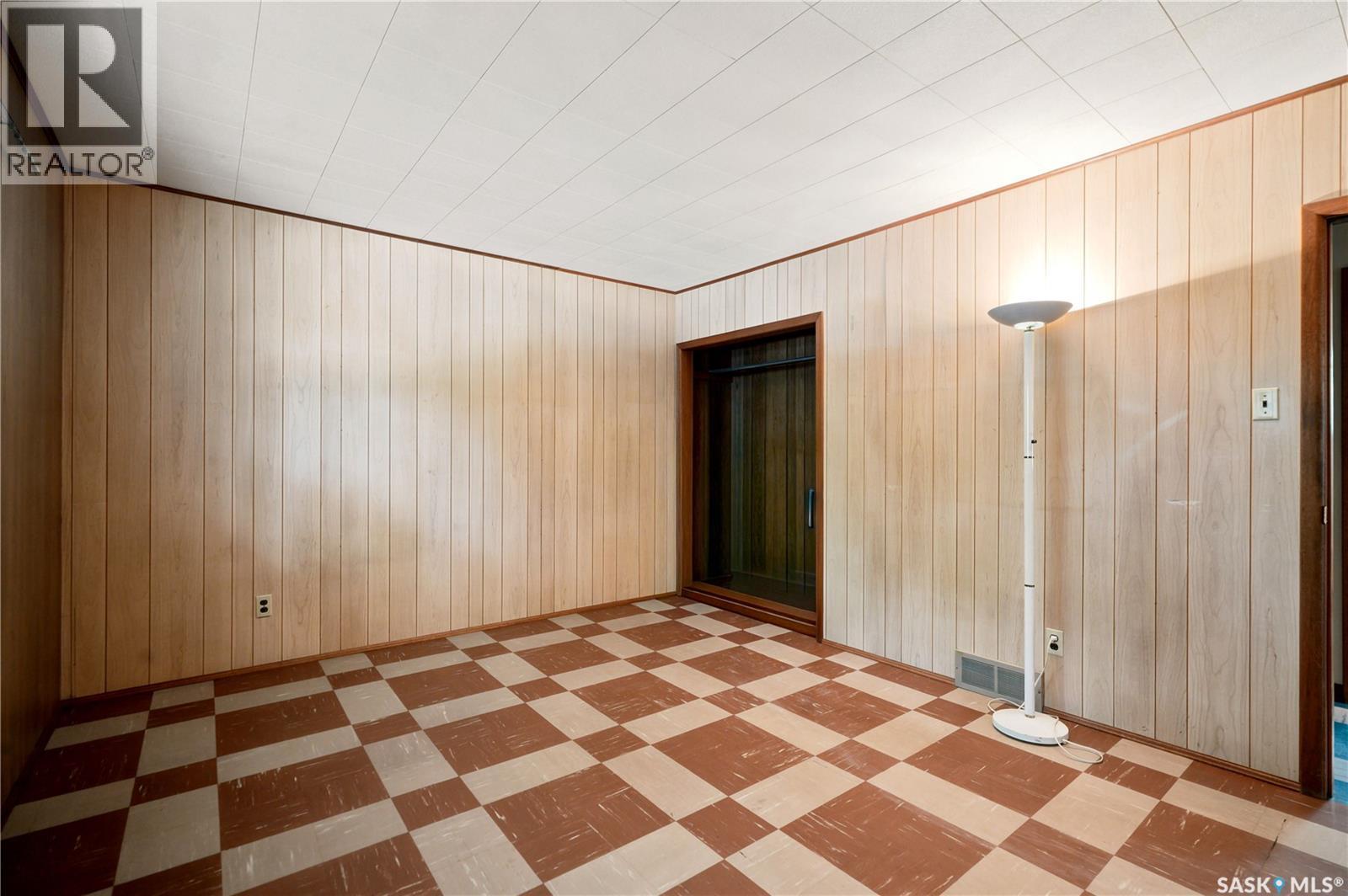 1632 9Th Avenue N, Saskatoon, SK - Indoor Photo Showing Other Room