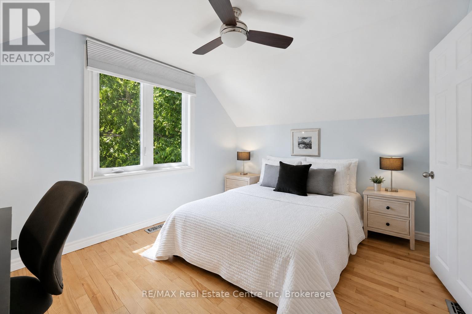 80 Memorial Crescent, Guelph (Junction/Onward Willow), ON - Indoor Photo Showing Bedroom