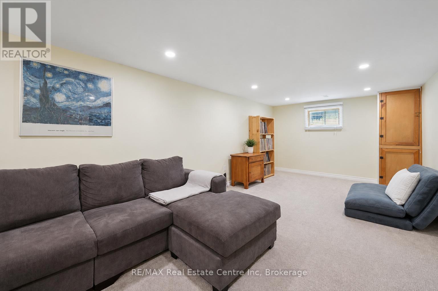 80 Memorial Crescent, Guelph (Junction/Onward Willow), ON - Indoor Photo Showing Other Room