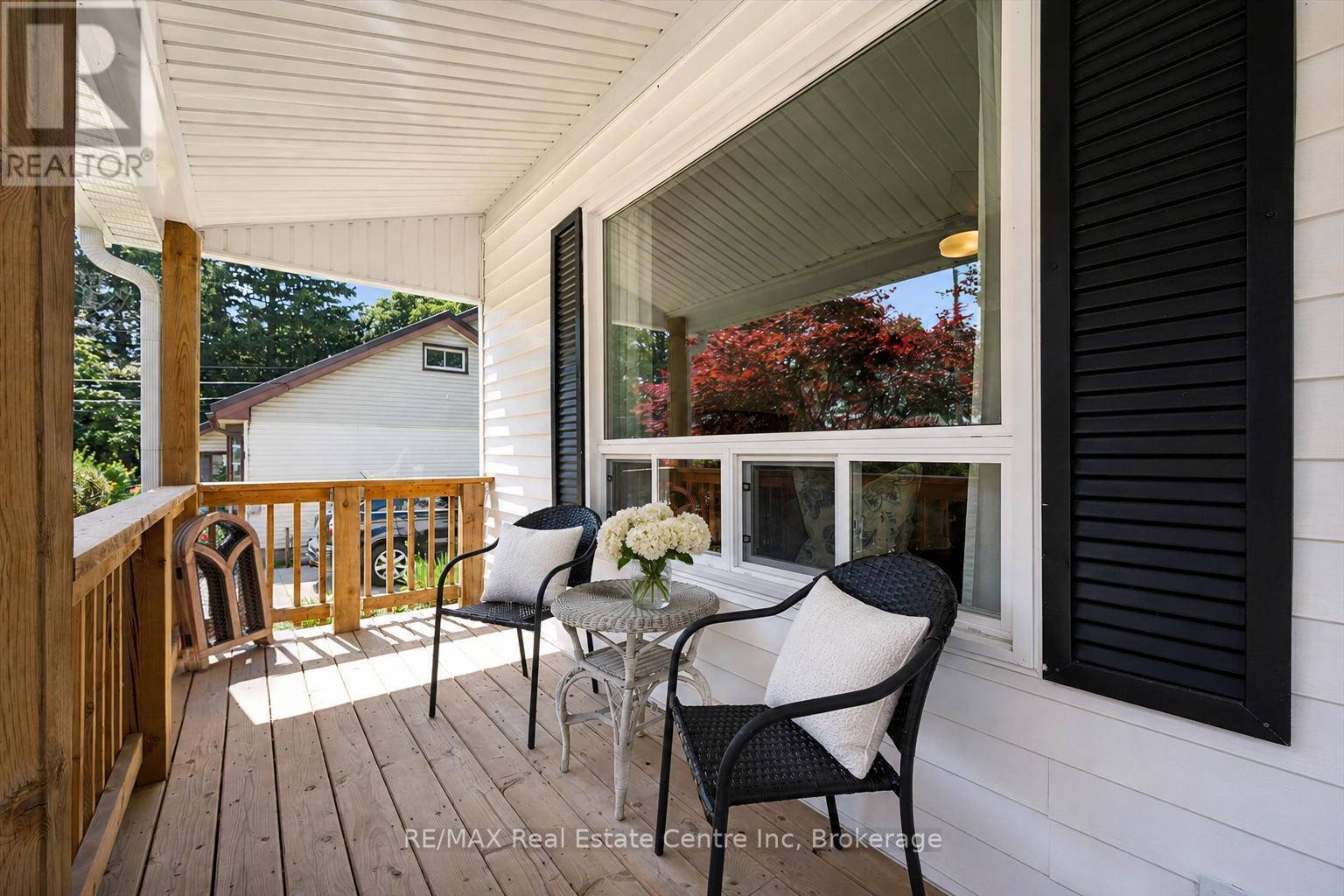 80 Memorial Crescent, Guelph (Junction/Onward Willow), ON - Outdoor With Deck Patio Veranda With Exterior