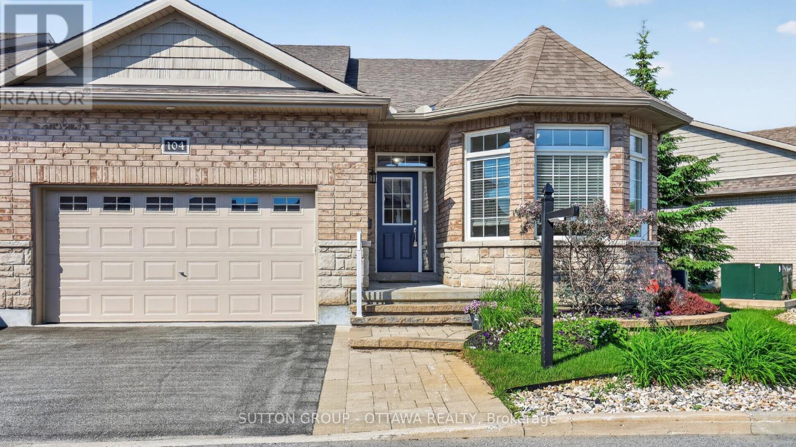 104 Passageway Private, Ottawa, ON - Outdoor