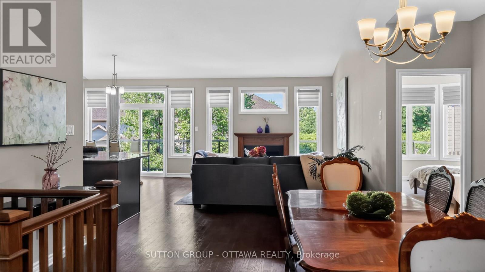 104 Passageway Private, Ottawa, ON - Indoor Photo Showing Dining Room