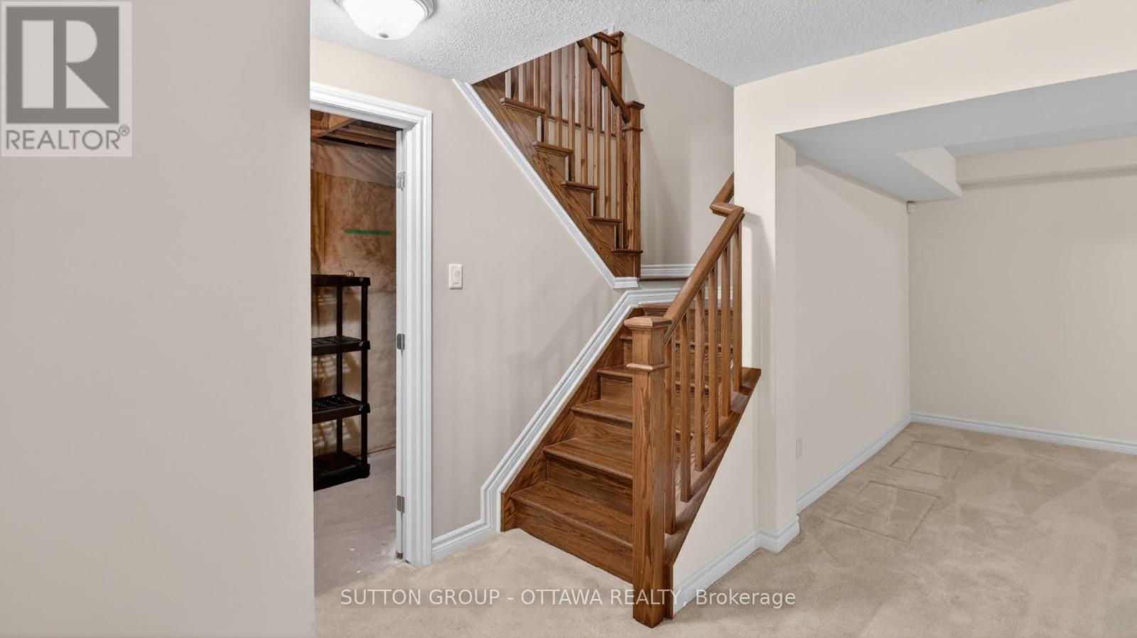 104 Passageway Private, Ottawa, ON - Indoor Photo Showing Other Room