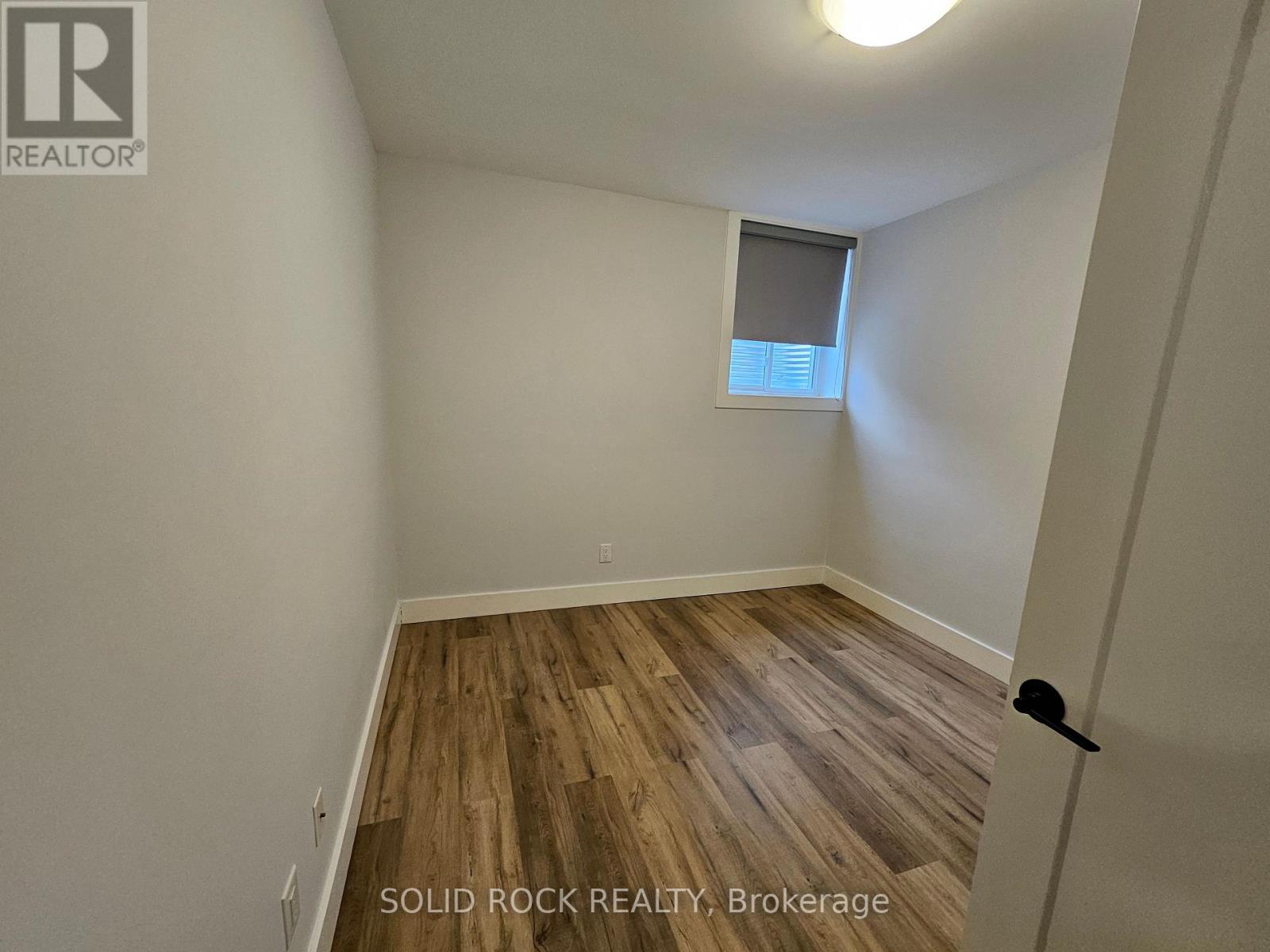 846 Alpine Avenue, Ottawa, ON - Indoor Photo Showing Other Room