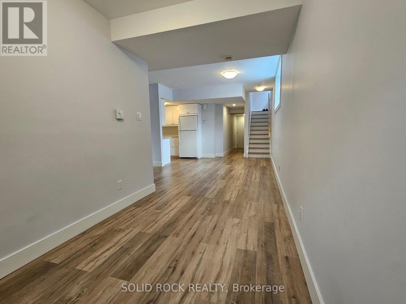 846 Alpine Avenue, Ottawa, ON - Indoor Photo Showing Other Room