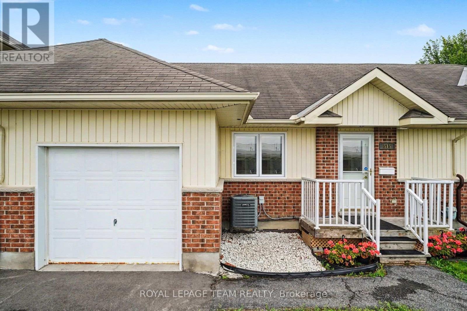 515 Pumpkin Patch Private, Ottawa, ON - Outdoor